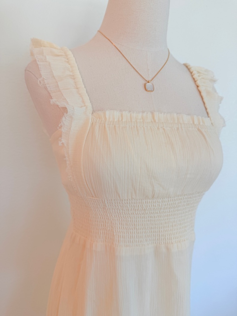 ☁️ Urban Outfitters Festival Square Neck Ruffle Mini Dress Ivory White XS - Picture 4 of 13